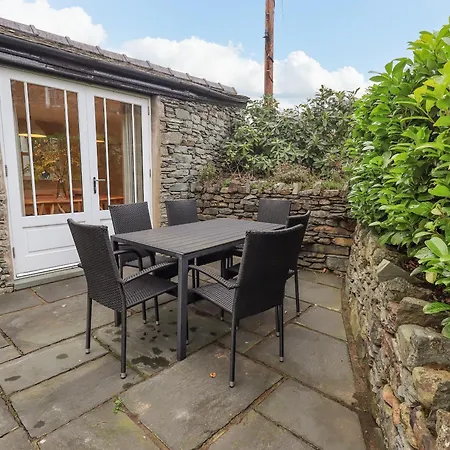 Holiday home Honeywood House